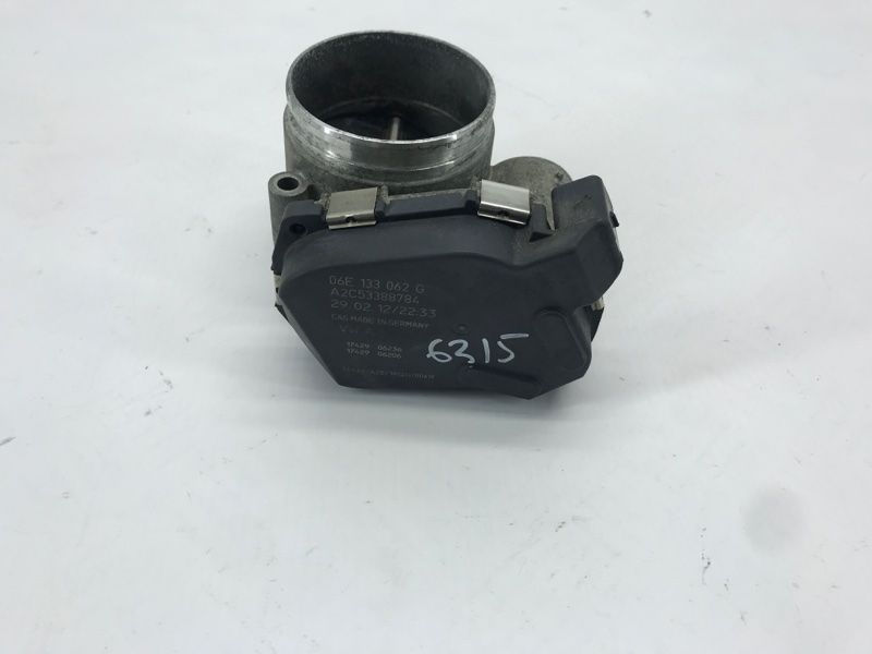 Дроссельная заслонка 06E133062G Audi A6