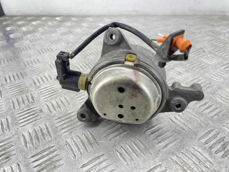 Опора коробки передач 4H0399152AJ Audi A8