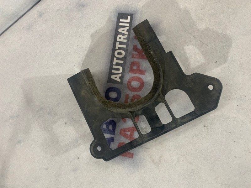 Кожух півосі 4G0863189 Audi A7