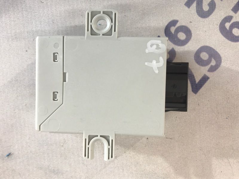 Блок управления системы контроля давления в шинах 4F0907274 Audi Q7