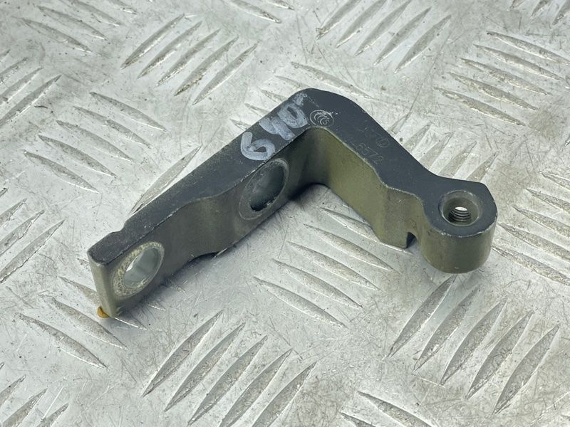 Петля дверей 31424608 Volvo XC90