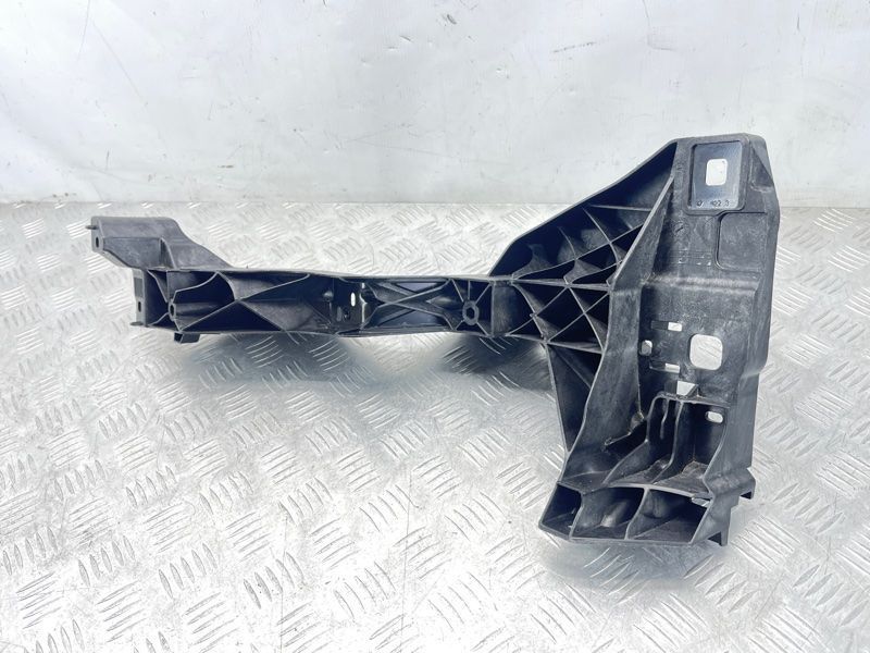 Крепление фары правое 4M0805608B Audi Q7 Audi Q7, Audi SQ7