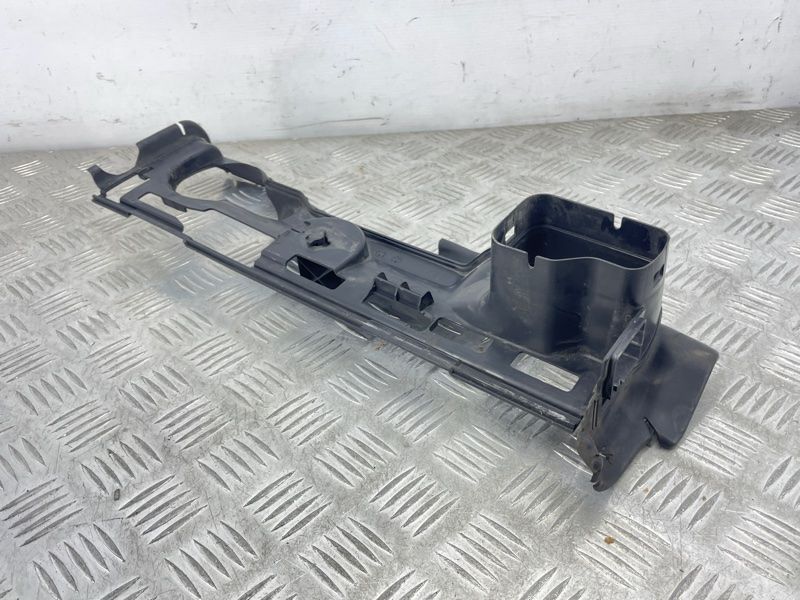 Воздуховод радиатора 31353293 Volvo XC60