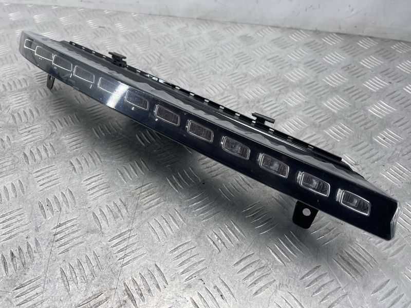 Покажчик повороту LED 4L0953042D Audi Q7