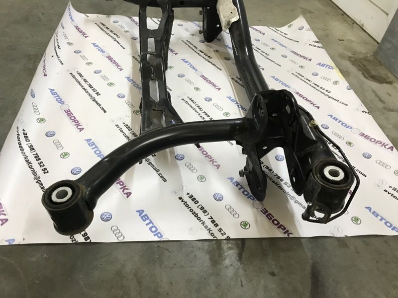 Підрамник задній 3C0505235AC Volkswagen CC