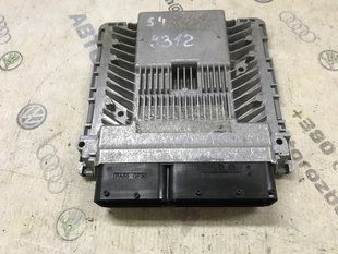 Блок управления двигателем 8K5907551E Audi S4