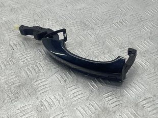 Ручка дверей (keyless) зовнішня 4H0837205 Audi Q7