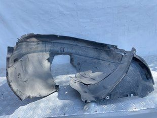 Підкрилок 8W0821172A Audi A4
