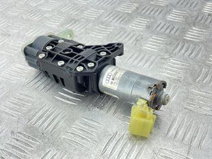 Приводной блок крышки багажника 4M0827852A Audi Q7
