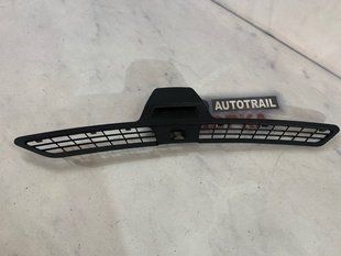 Решетка обдува лобового стекла DS7318C491ADW Ford Fusion