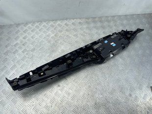 Кронштейн 4K1857736 Audi A6