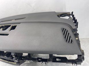 Торпедо з подушкою безпеки 4M1857001AB24A Audi Q7