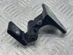 Петля двери верхняя 3C0831402D Volkswagen CC