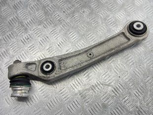Рычаг передней подвески несущий нижний правый 80A407156 Audi Q5 Audi Q5, Audi Q5 Sportback, Audi SQ5