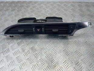Дефлектор воздуховода Audi A7