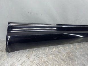 Накладка дверей передня права 4L0853960Q Audi Q7 Audi Q7