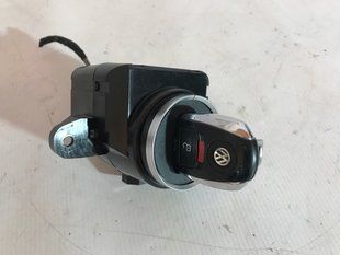 Замок зажигания 7P6905843E Volkswagen Touareg