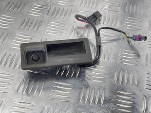 Кнопка замка кришки багажника з камерою 4G0827566 Audi A7