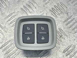 Кнопки регулювання спинки сидіння 4M0959861B Audi Q7