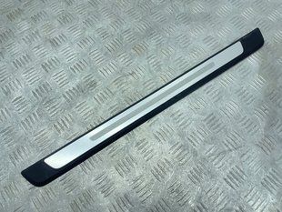 Накладка порога 8W0853373G Audi A4