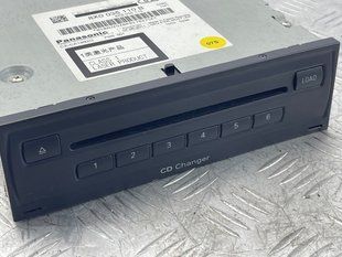 CD чейнджер 8X0035110B Audi A6