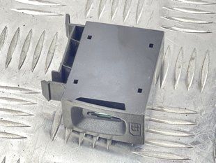 Блок SIM карти 31324668 Volvo XC90 Volvo S60, Volvo S60 Cross Country, Volvo S80, Volvo S90, Volvo V60, Volvo V60 Cross Country, Volvo V90, Volvo V90 Cross Country, Volvo XC40, Volvo XC40 Recharge, Volvo XC60, Volvo XC70, Volvo XC90