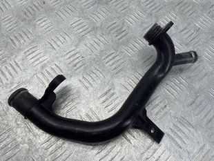 Трубопровід системи охолодження 06J121065F Volkswagen Tiguan