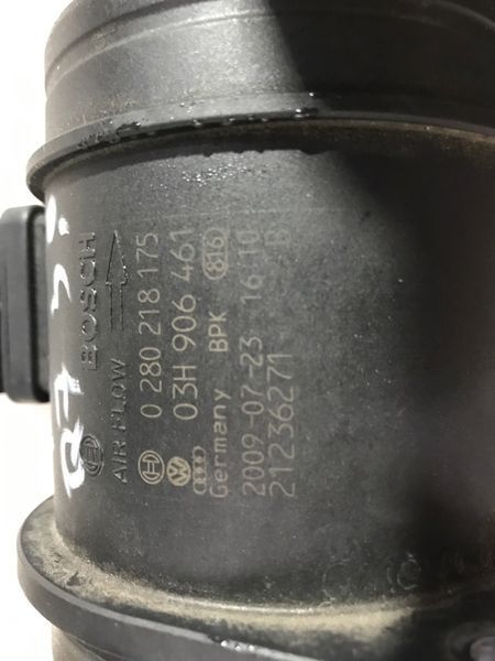 Датчик масового потоку повітря (MAF) 03H906461 Audi Q7