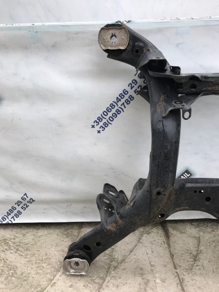 Підрамник задній 4G0505235AE Audi A6