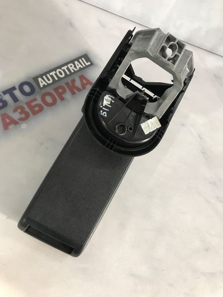 Подлокотник Volkswagen Beetle