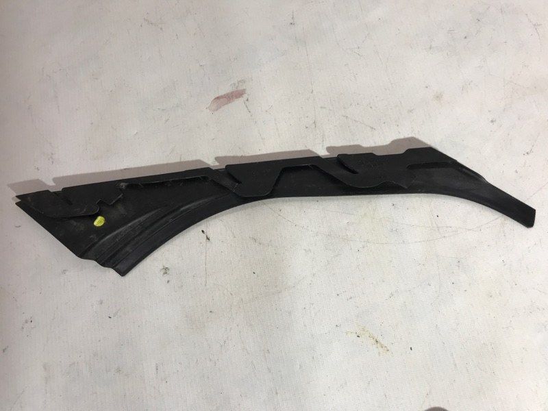 Накладка фари 7P6941777A Volkswagen Touareg