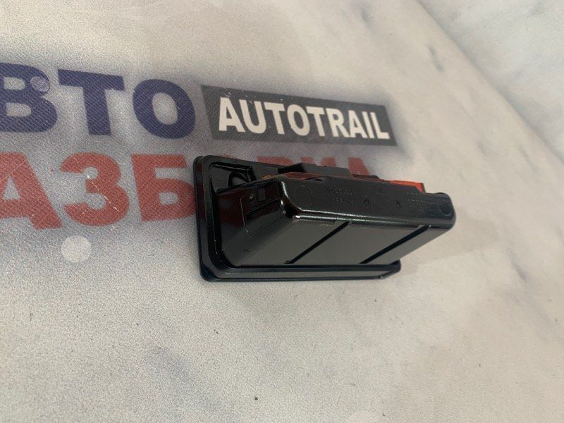 Попільничка 0425220 Audi A7