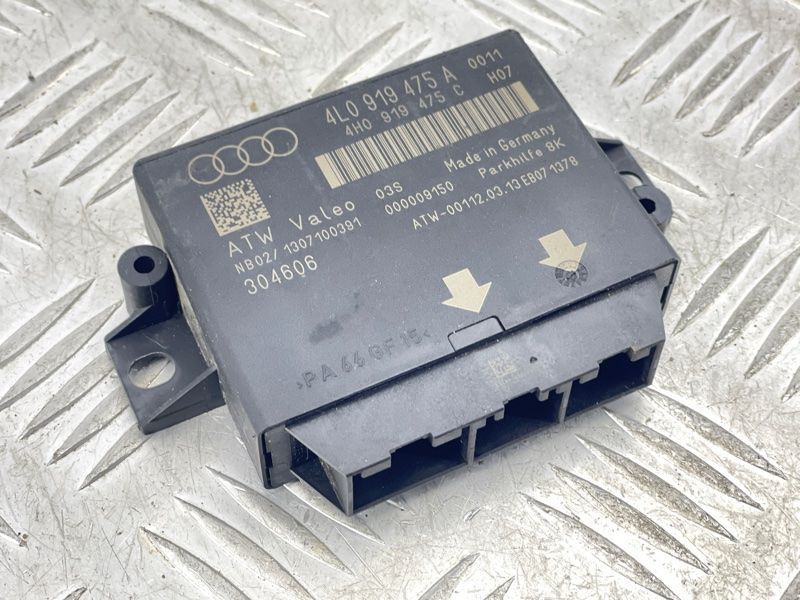 Блок керування парктроніками 4L0919475A Audi Q7