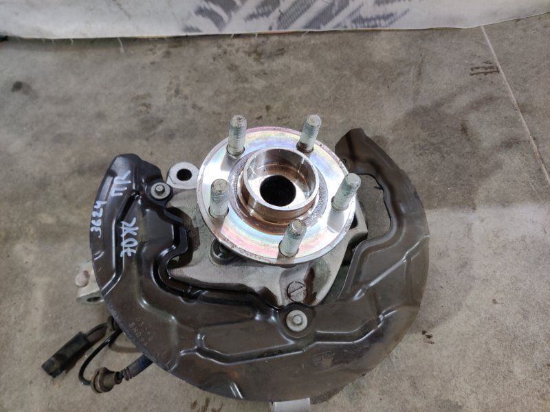 Поворотний кулак передній правий F2GZ3K185A Ford Edge Ford Edge, Lincoln MKX, Lincoln Nautilus