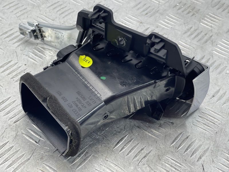 Дефлектор воздуховода 4G1820901E6PS Audi A6
