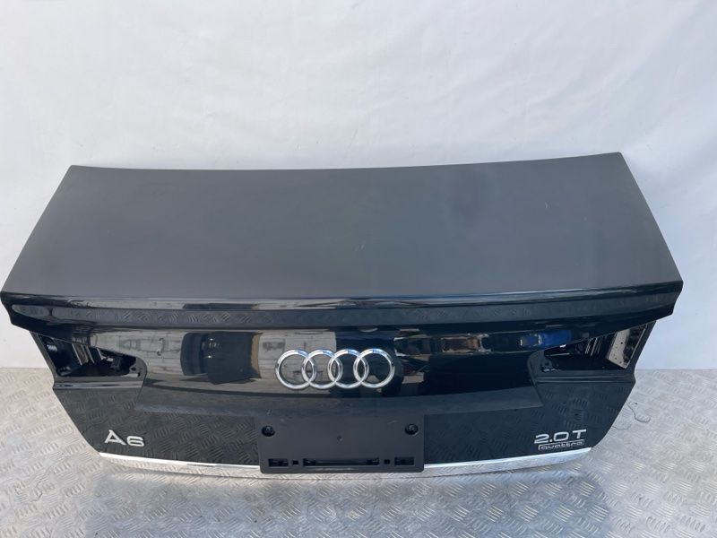 Кришка багажника 4G5827023C Audi A6, Audi S6