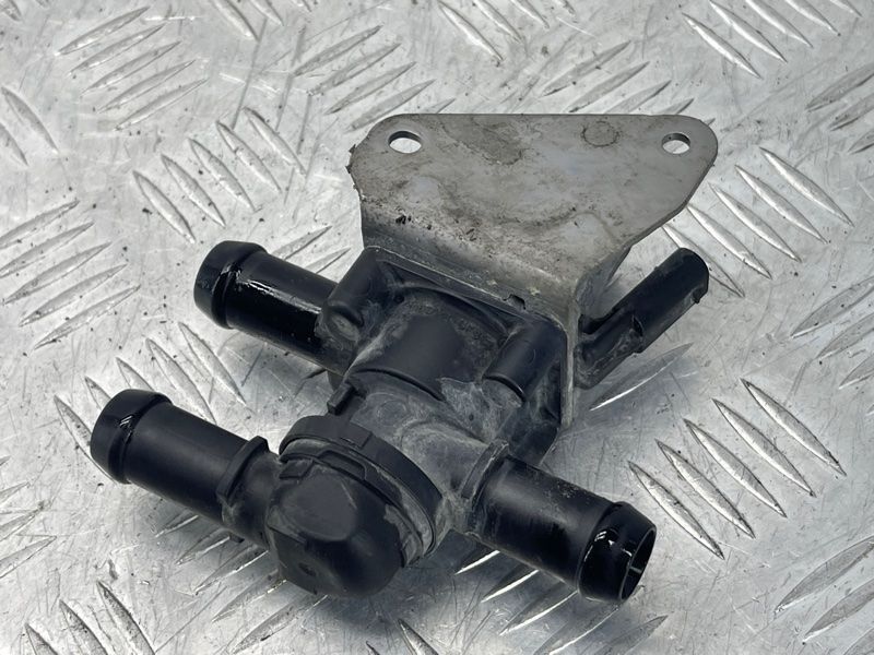 Клапан системи охолодження 31461924 Volvo XC60