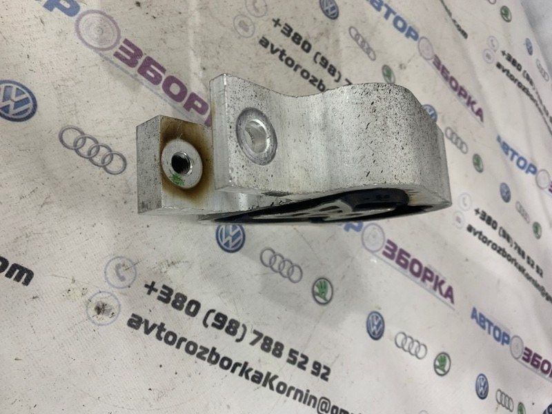 Подушка двигуна DP536P082CB Ford Edge