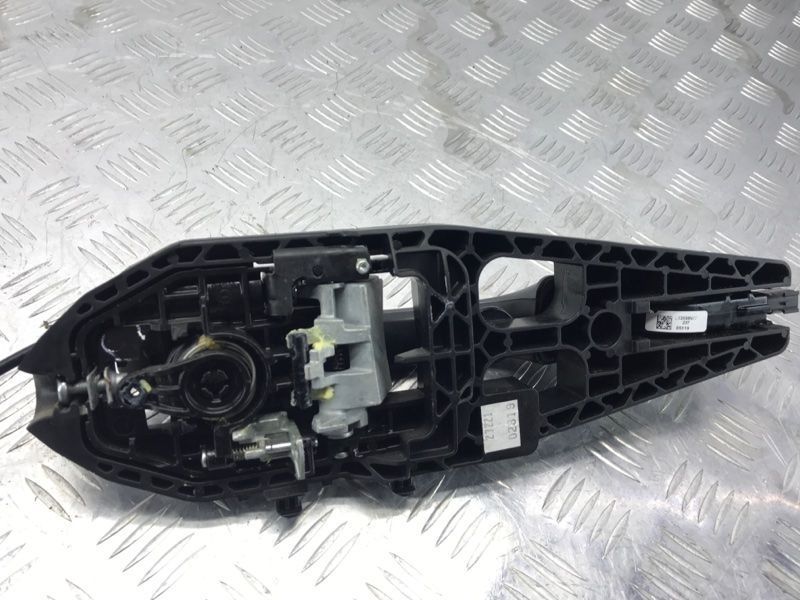 Ручка дверей (keyless) зовнішня JS7Z5422405CAPTM Ford Edge