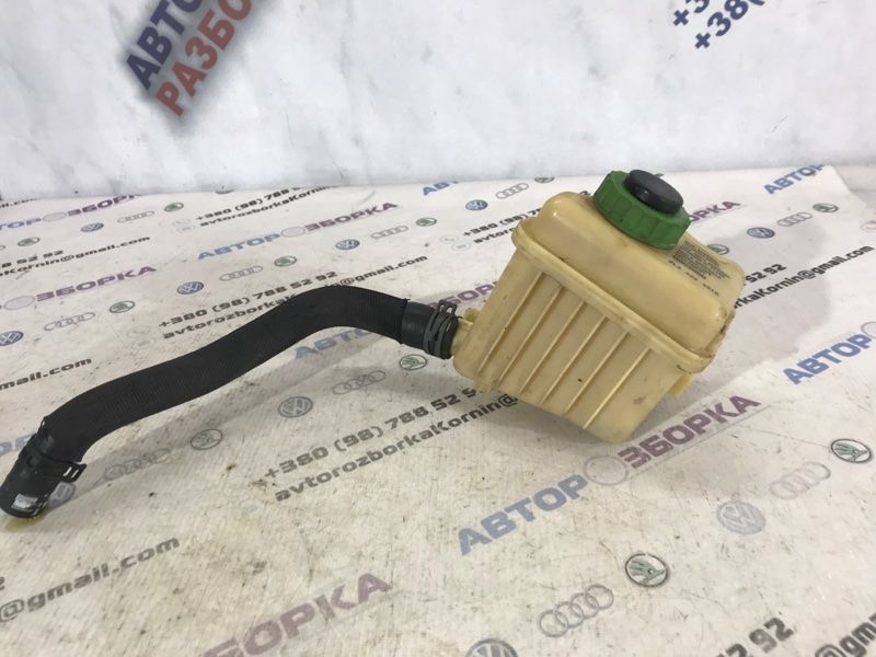 Бачок гидроусилителя 7L6422371E Volkswagen Touareg