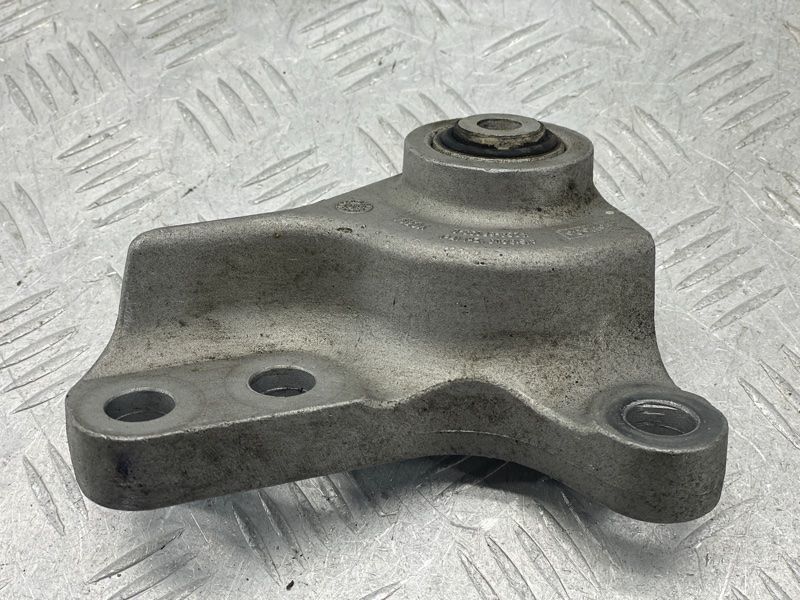 Кронштейн опори КП K2G36P093AB Ford Edge