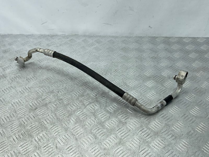 Шланг кондиціонера 7P0820721B Volkswagen Touareg