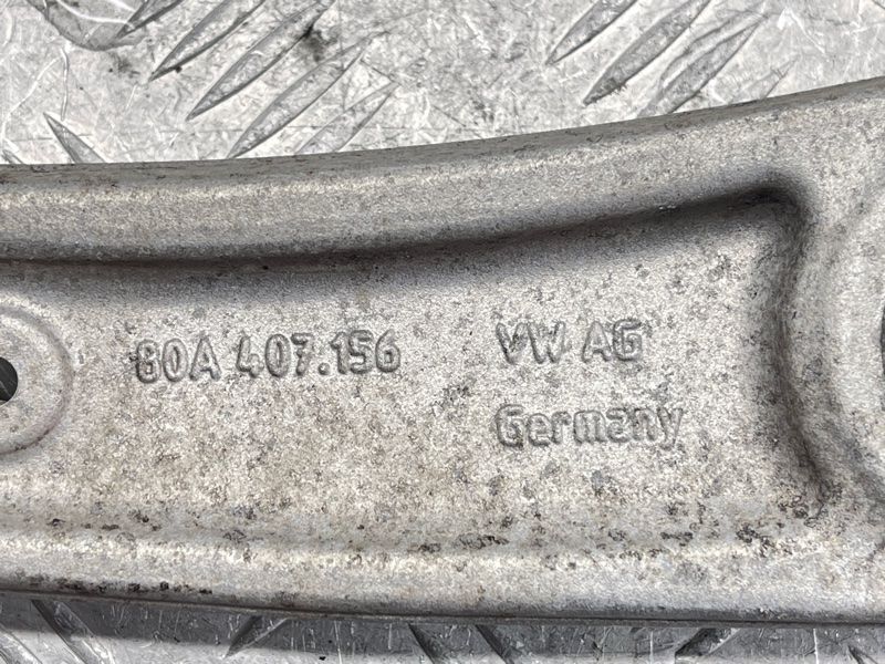 Рычаг передней подвески несущий нижний правый 80A407156 Audi Q5 Audi Q5, Audi Q5 Sportback, Audi SQ5