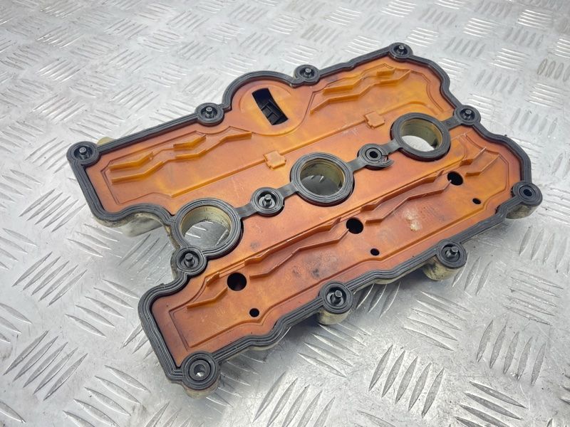 Клапанна кришка ліва 06E103471P Audi A6 Audi A4, Audi A5, Audi A6, Audi A7, Audi A8, Audi Q5, Audi Q7, Audi S4, Audi S5, Audi SQ5