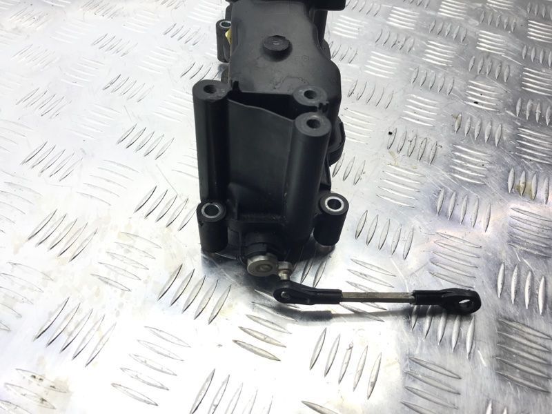 Коллектор впускной 059129711CA Audi Q7