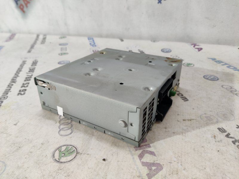 Блок радіо 4G0035082E Audi Q7 Audi A4, Audi A4 Allroad, Audi A5, Audi A6, Audi A7, Audi Q5, Audi Q7, Audi RS5, Audi S4, Audi S5, Audi S6