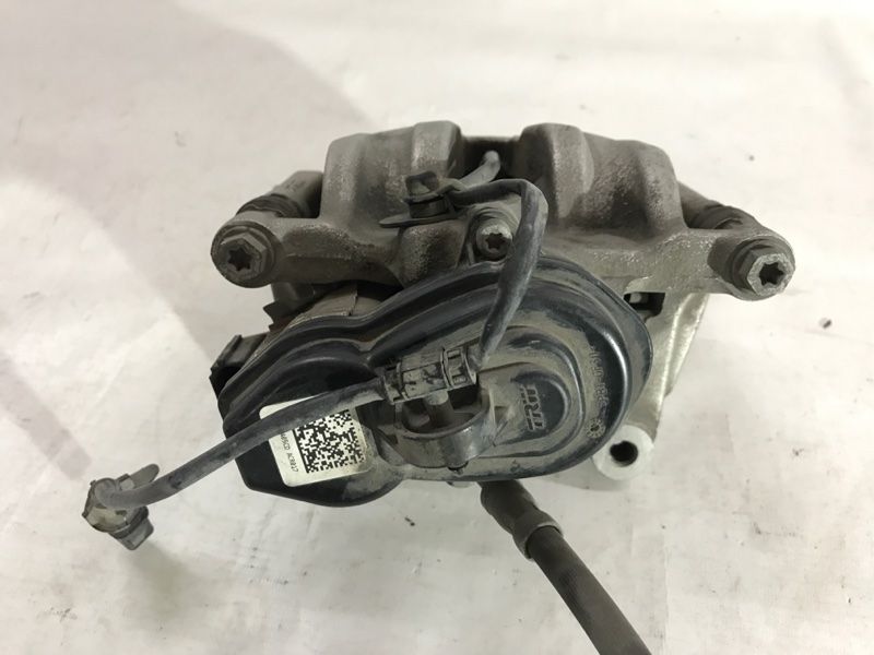 Супорт гальмівний 4M0615403A Audi Q7