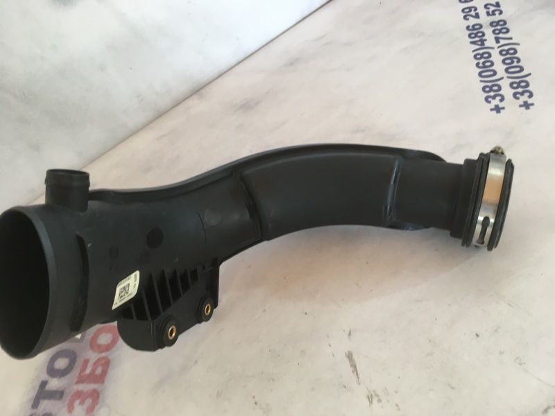 Патрубок f2g39r504be Ford Edge