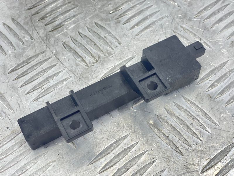 Антенна бесключевого доступа (KESSY) 4F0907247A Audi Q7 Audi Q7