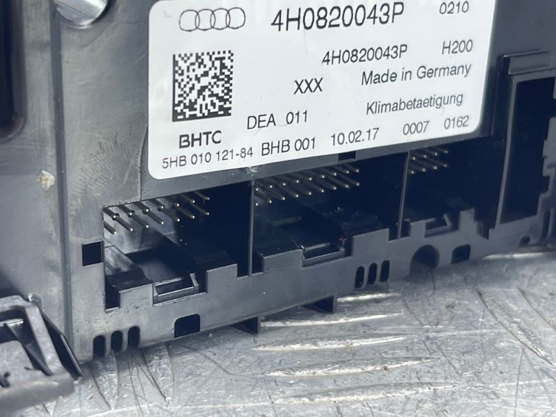 Панель керування клімат-контролем 4H0820043P Audi A8